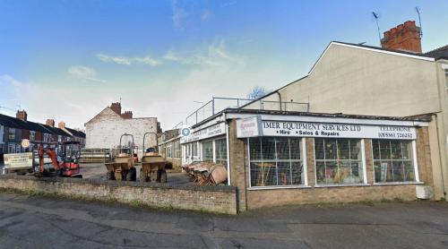 18 Station Road, Burton Latimer, Kettering, NN15