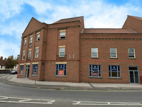 Units 2-3 & Unit 4, The Castlegate Centre, 69 Castle Gate, Newark, NG24