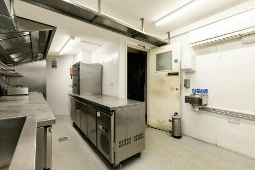 144-145 Upper Street, Islington, London, N1
