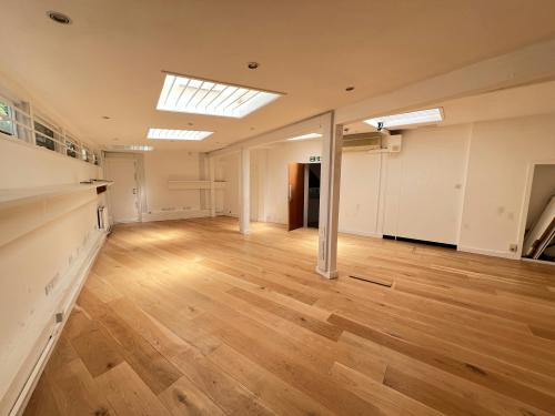 7-9 Ferdinand Street, Camden, London, NW1