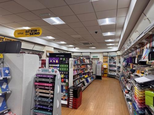 5 Centric Parade, 200 High Street, Loughton, IG10