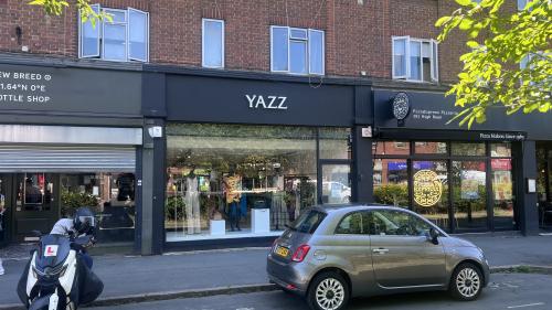 285 High Road, Loughton, IG10
