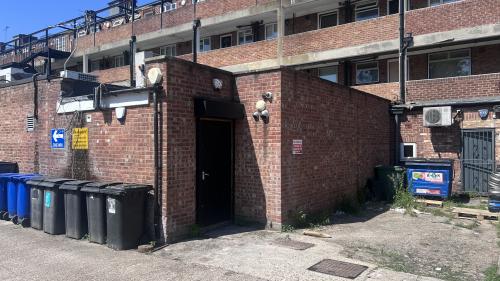 285 High Road, Loughton, IG10