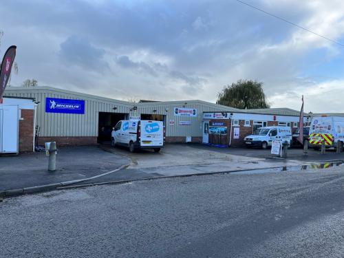 Unit 6+7, Porte Marsh Trading Estate, Porte Marsh Road, Calne, SN11