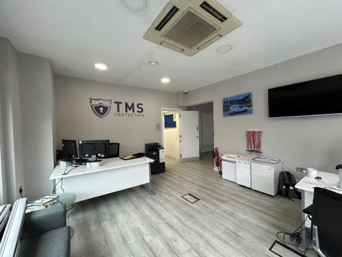 466-468 Roman Road, Mile End, London, E3