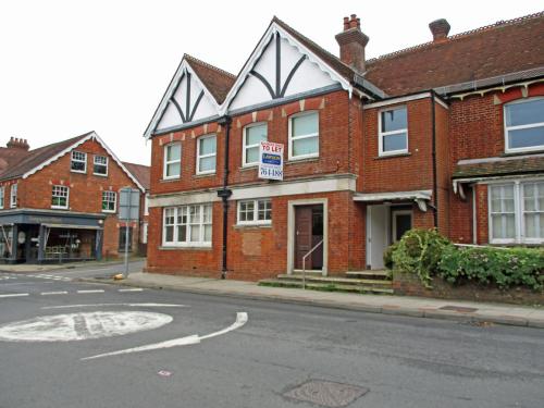 Ground Floor, 46 High Street, Heathfield, TN21