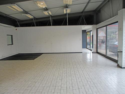 Showroom Ninfield Garage, Bexhill Road, Ninfield, TN33