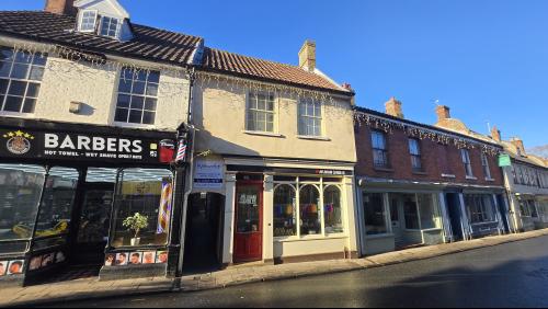 21 & 21a Red Lion Street, Norwich, NR11