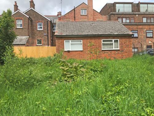 39 High Street, Heathfield, TN21