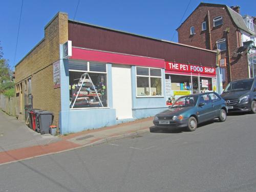 The Pet Store, Station Approach, Heathfield, TN21