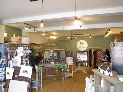 Shop 1 Ash House, Station Road, Heathfield, TN21