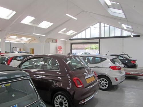 Leslie House, London Road, Uckfield, TN22