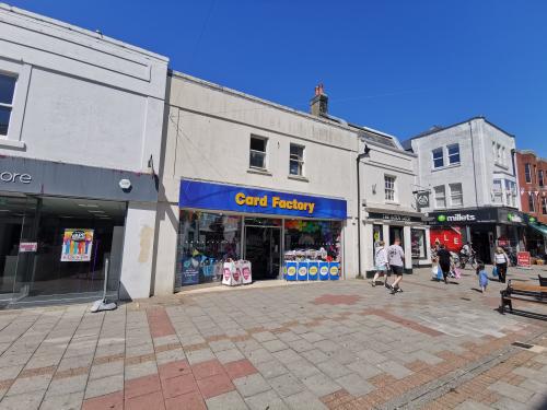 82-84 Montague Street, Worthing, BN11