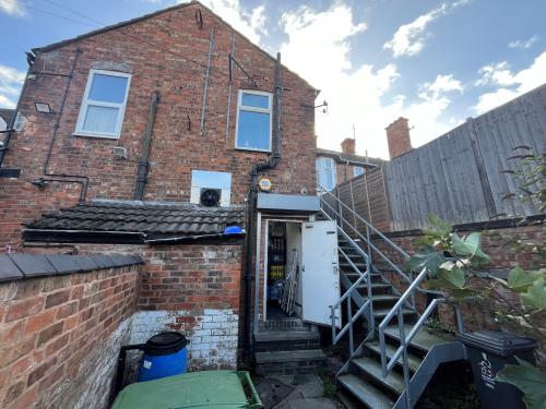 97 Aylestone Road, Leicester, LE2