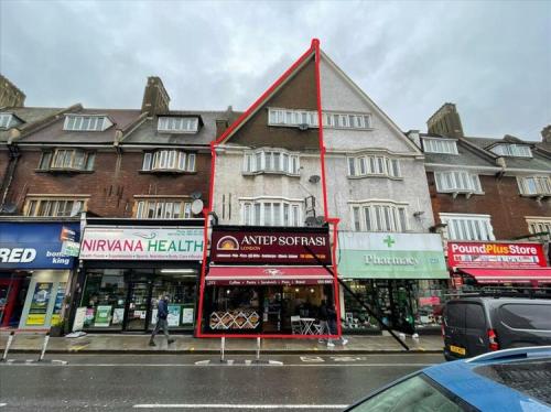 Palmers Green, 323 Green Lanes, Palmers Green, London, N13