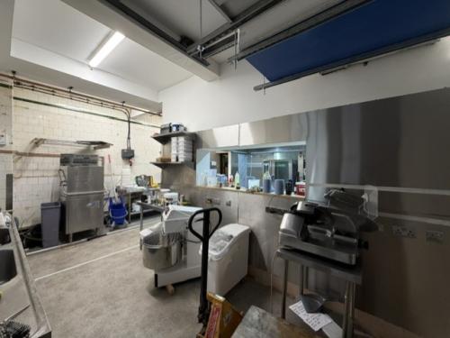 74 Chapel Market, Pentonville, London, N1