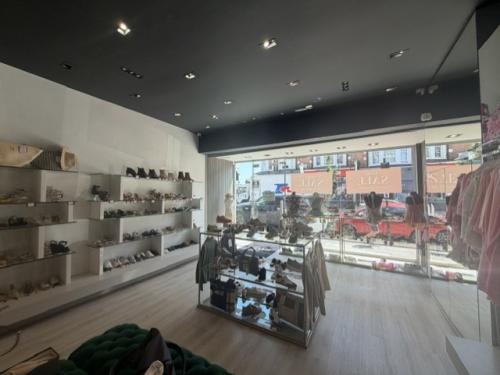 71 Muswell Hill Broadway, Muswell Hill, London, N10