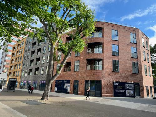 22-44 NORTH STREET, ROMFORD, RM1