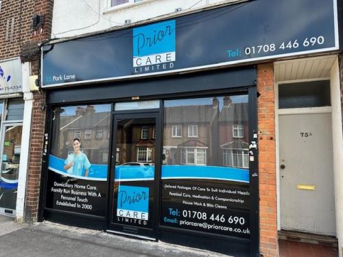 75 PARK LANE, HORNCHURCH, RM11