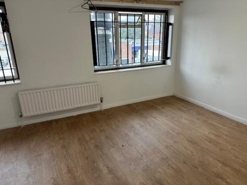 257 Chase Cross Road, COLLIER ROW, RM5
