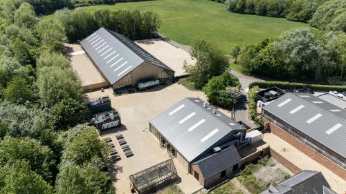 Box 5, Boxengasse, Langford Lane, Bicester, OX25