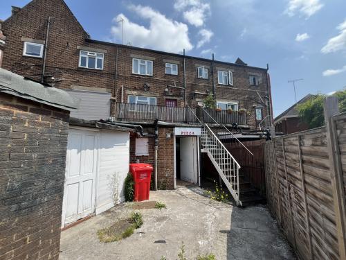 29 Salisbury Square, Hatfield, AL9
