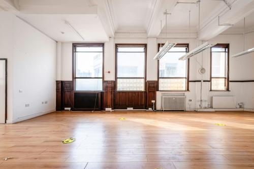 595-597 Commercial Road, Limehouse, London, E1