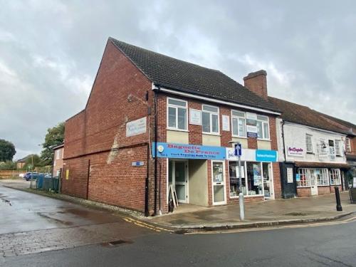 Sue Ryder, 20 The Broadway, Thatcham, RG19