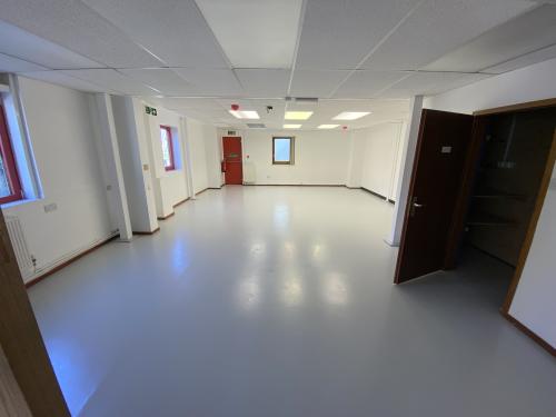 11 The Caxton Centre, Porters Wood, St Albans, AL3