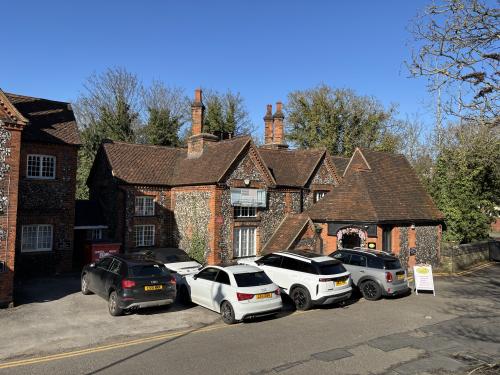 253-255 Watling Street, Radlett, WD7