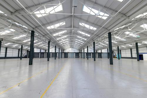 Unit B10, Heywood Distribution Park, Pilworth Road, Rochdale, OL10