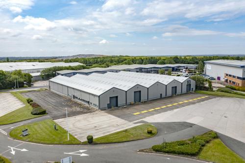 Unit B3, Heywood Distribution Park, Pilworth Road, Rochdale, OL10