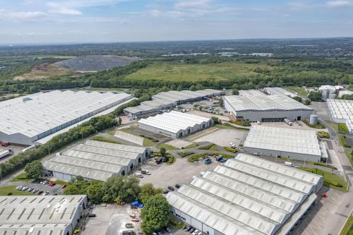 Unit B3, Heywood Distribution Park, Pilworth Road, Rochdale, OL10