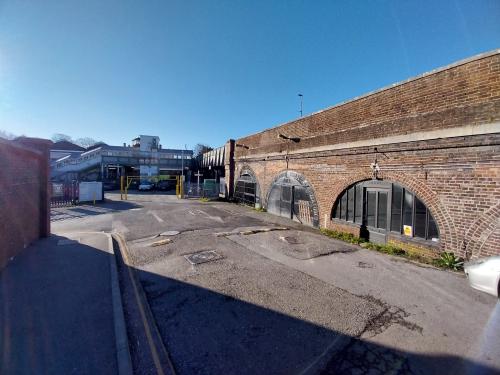 Arches 2-6, Pinwell Road, Lewes, BN7