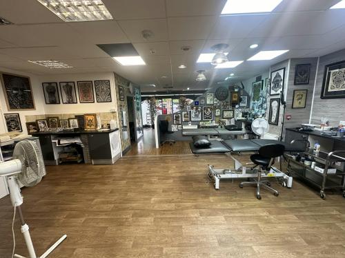 Unit 4, 32 Middle Village, Bolnore Village, Haywards Heath, RH16