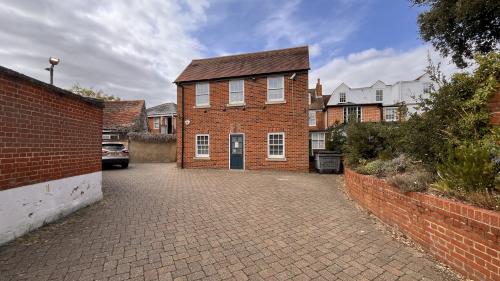 100a, High Street, Billericay, CM12