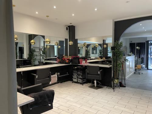 683a, Old Kent Road, South Bermondsey, London, SE15