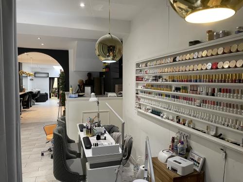 683a, Old Kent Road, South Bermondsey, London, SE15