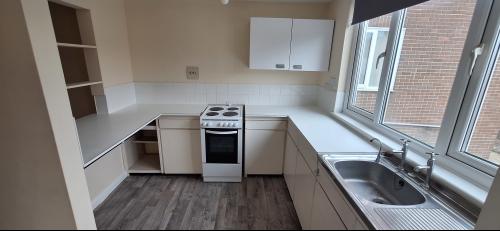 19 / 19A Jengers Mead, Billingshurst, RH14