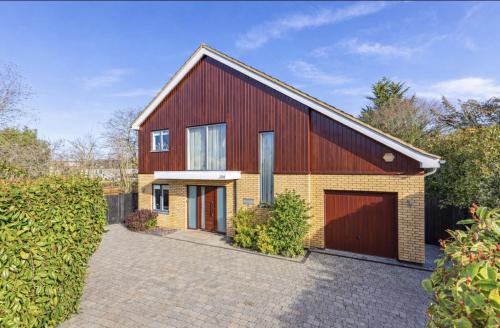 Monterey, 16A Blakes Green, West Wickham, BR4