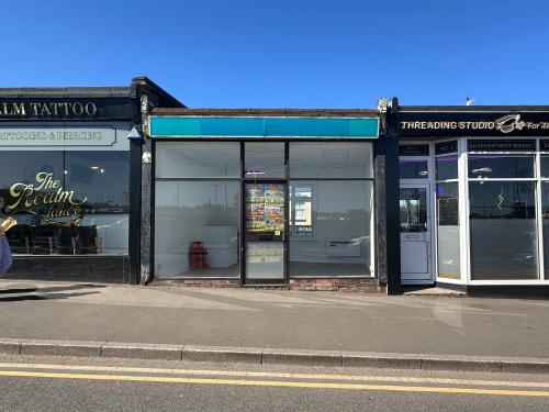 2 Railway Approach, Tonbridge, TN9