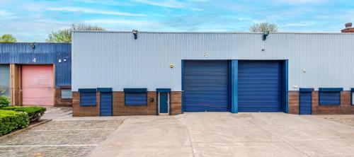 Unit 3, Park Parade Industrial Estate, Ashton-under-Lyne, OL6