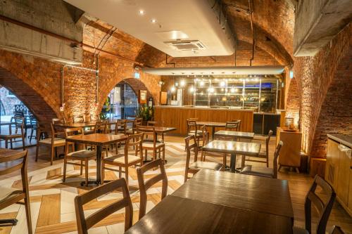 Unit V3 The Vaults,, The Market Place, Bolton, BL1