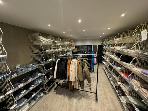 96 Muswell Hill Broadway, Muswell Hill, London, N10