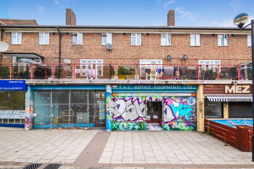 375-377 New Cross Road, New Cross, London, SE14