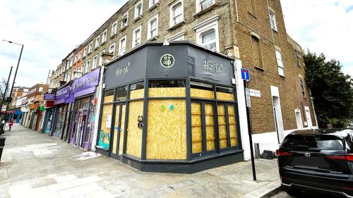 39 Goldhawk Road, Shepherds Bush, London, W12