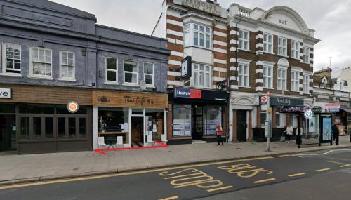 46 Coombe Lane, Raynes Park, London, SW20