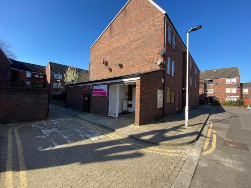 Jeyes Community Centre, 1 James Close, Plaistow, London, E13
