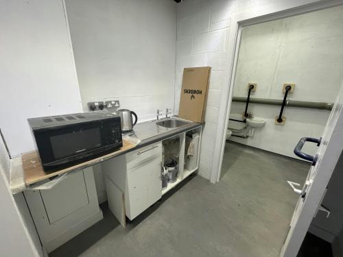 13 Upper Dock Walk, Royal Docks, London, E16