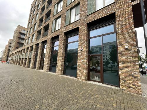 14-15 Upper Dock Walk, Royal Albert Wharf, London, E16